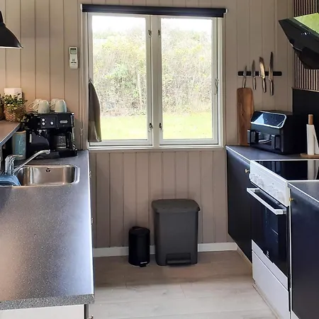 4 Star In Logstor * トラン